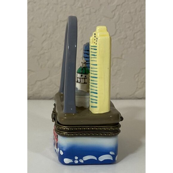 St. Louis Arch Ceramic Hinged Trinket Box w Paddle Boat Missouri Travel Souvenir - Picture 4 of 13